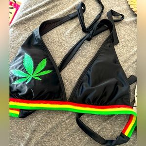 Women’s bikini top